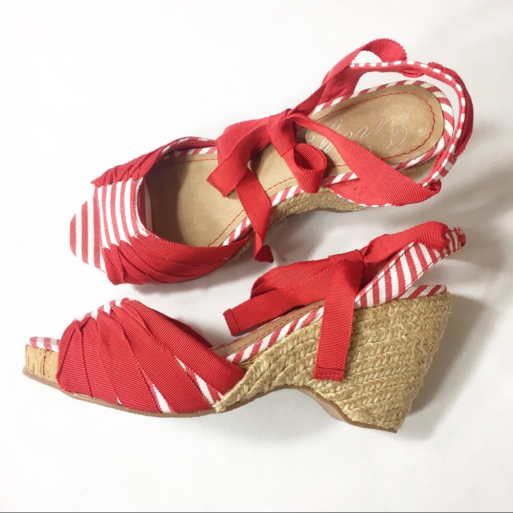 Envy Wedge Espadrilles Cerise Size 7 Red & White